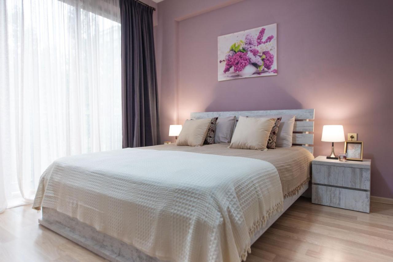 Gg Home - Cozy 2-Bedroom Apartment On Givi Kartozia ティビリシ エクステリア 写真
